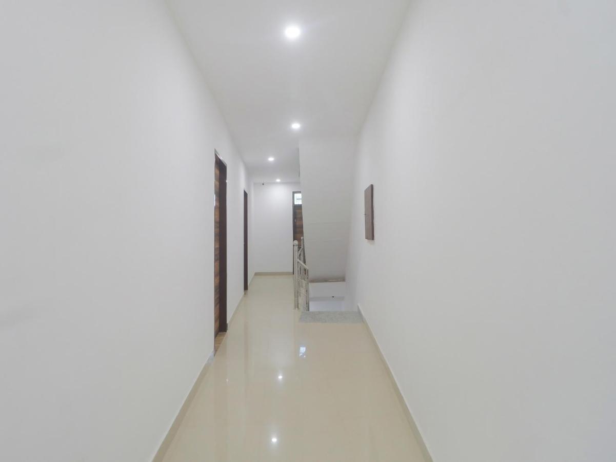 Spot On Hotel Supriya Vijayawada Exterior photo