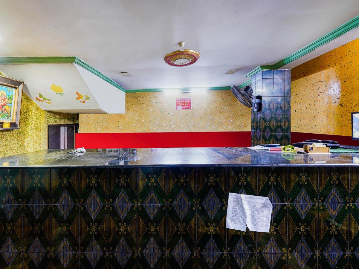 Spot On Hotel Supriya Vijayawada Exterior photo