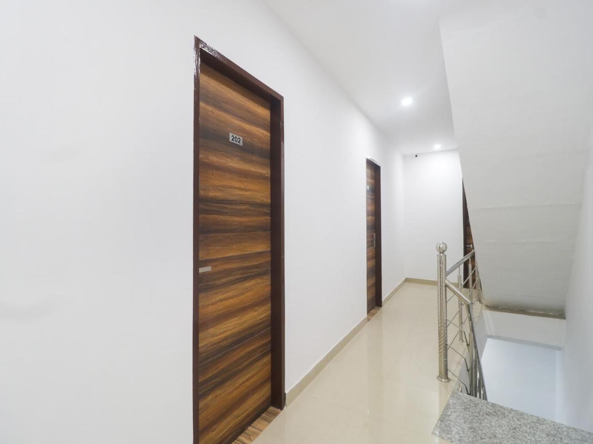 Spot On Hotel Supriya Vijayawada Exterior photo